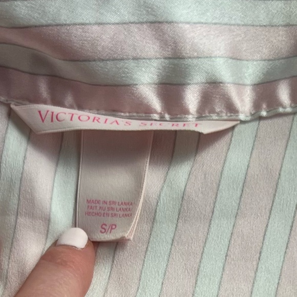 Victoria’s secret Pink and White Striped Pajama Set - Picture 2 of 5
